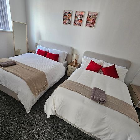 Stylish 1 Bed Apartment In Newly Refurbished Building W/ Parking & Wi-Fi Μπέρμιγχαμ Εξωτερικό φωτογραφία